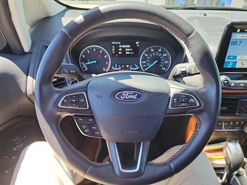 Used 2018 Ford EcoSport SES w/ SES Cold Weather Package AWD/4WD image 3