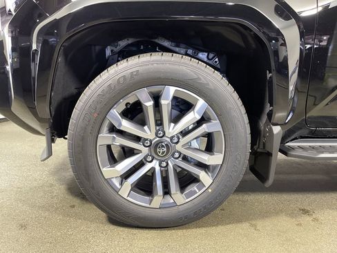 New 2026 Toyota 4Runner Limited AWD/4WD image 11
