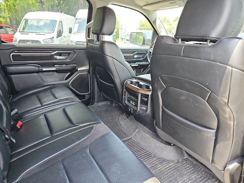 Used 2022 RAM 1500 Laramie AWD/4WD image 11