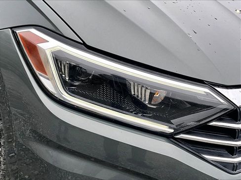 Used 2019 Volkswagen Jetta SEL image 26