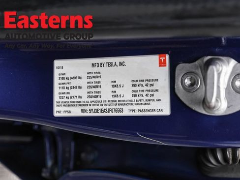 Used 2018 Tesla Model 3 Long Range RWD image 30