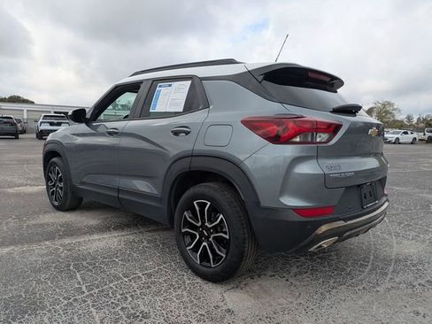 Used 2021 Chevrolet TrailBlazer ACTIV w/ Convenience Package image 5