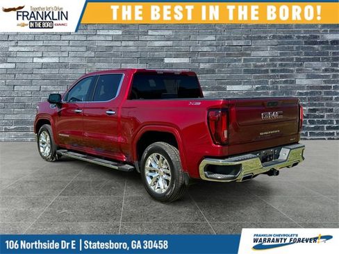 Used 2022 GMC Sierra 1500 SLT w/ SLT Premium Plus Package image 3