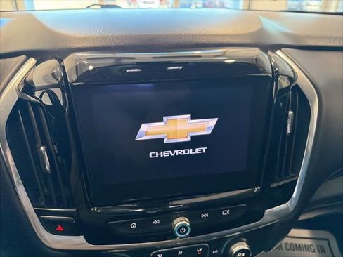 Used 2021 Chevrolet Traverse RS image 26