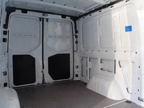 Used 2022 Mercedes-Benz Sprinter 1500 image 8
