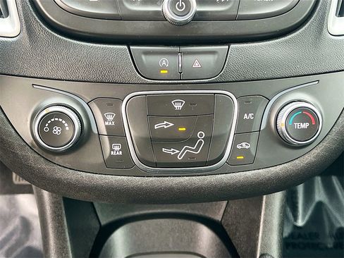 Used 2023 Chevrolet Malibu RS image 16