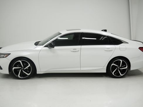 Used 2021 Honda Accord Sport image 7