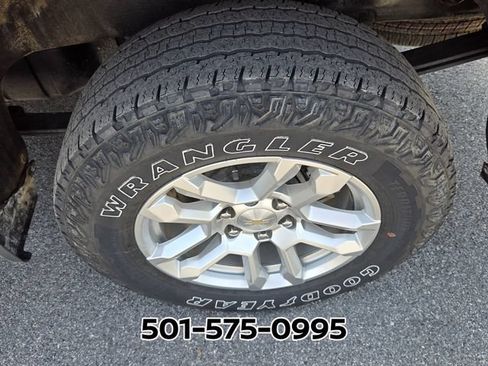 Used 2024 Chevrolet Silverado 1500 LT w/ Protection Package AWD/4WD image 6