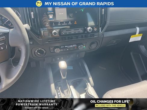 New 2026 Nissan Frontier SV w/ SV Convenience Package AWD/4WD image 19