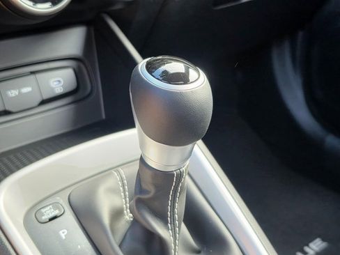 New 2025 Hyundai Venue SEL image 31