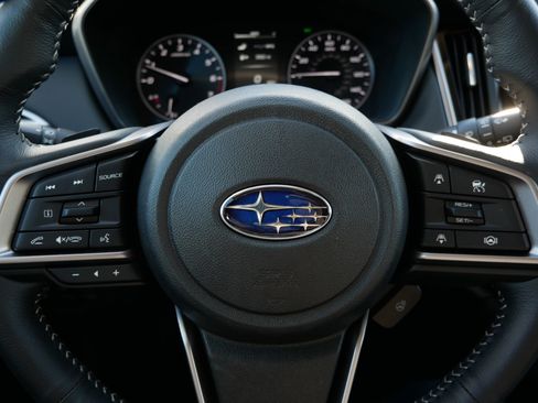 Certified 2025 Subaru Outback Limited image 25