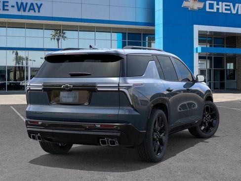 New 2026 Chevrolet Traverse RS w/ LPO, Floor Liner Package image 4