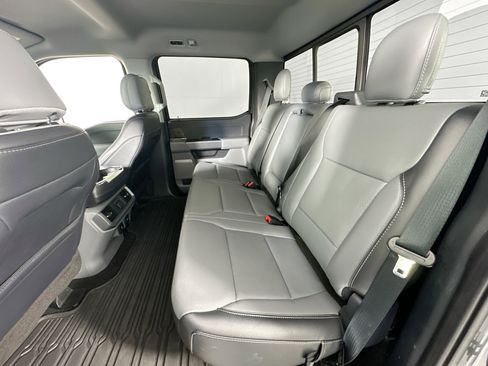 Used 2021 Ford F150 Lariat w/ Equipment Group 502A High image 25