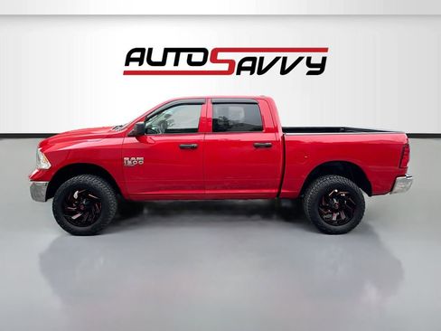 Used 2022 RAM 1500 Classic SLT AWD/4WD image 4