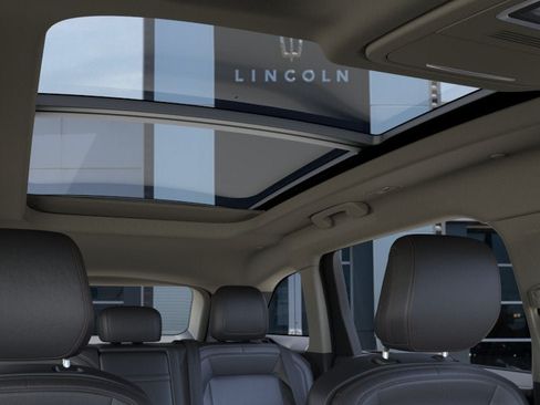 New 2026 Lincoln Nautilus Premier w/ Equipment Group 102A AWD/4WD image 22