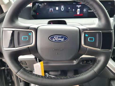 New 2026 Ford Expedition Platinum AWD/4WD image 11