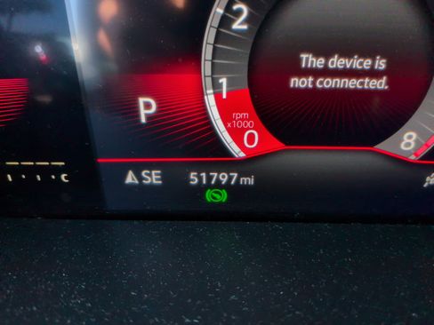 Used 2022 Volkswagen Tiguan SE R-Line FWD image 21