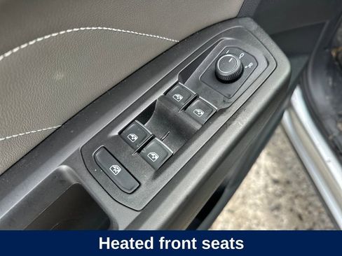 Used 2023 Volkswagen Atlas Cross Sport SE image 13