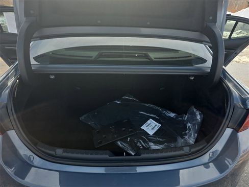 Used 2023 MAZDA MAZDA3 s image 12