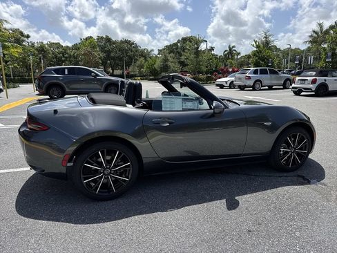 New 2026 MAZDA MX-5 Miata Grand Touring RWD image 4