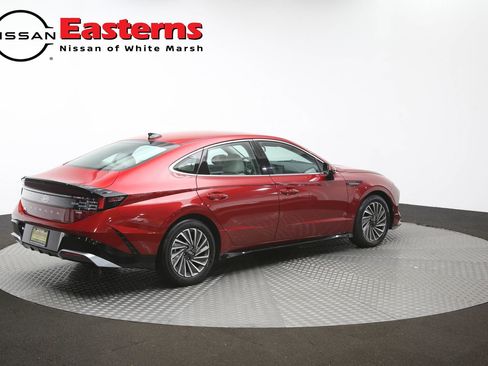 Used 2025 Hyundai Sonata SEL FWD image 41
