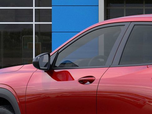 New 2026 Chevrolet Trax RS FWD image 12