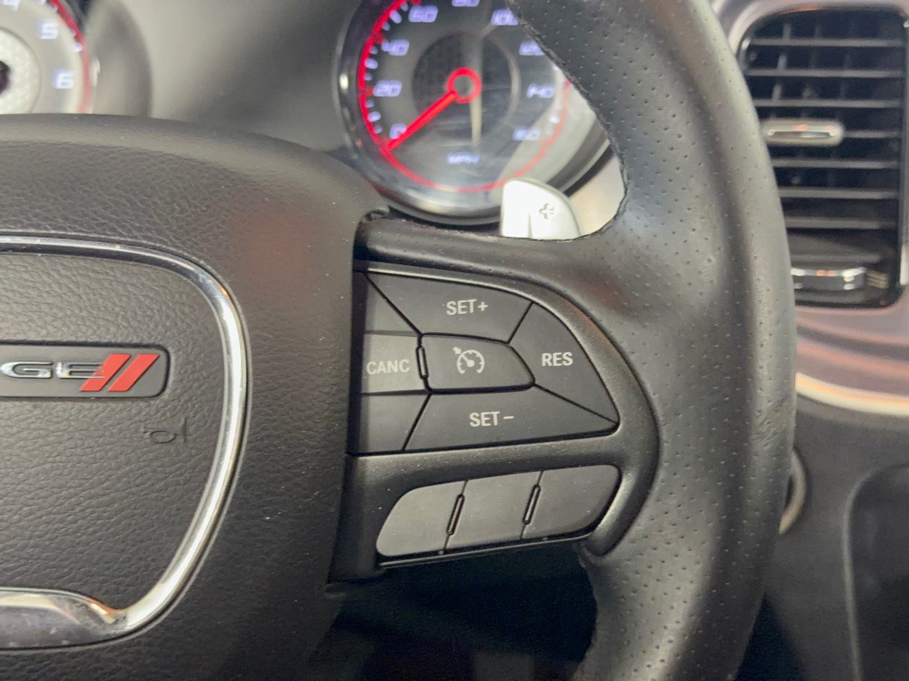 Used 2017 Dodge Charger R/T w/ Navigation & Travel Group RWD image 19