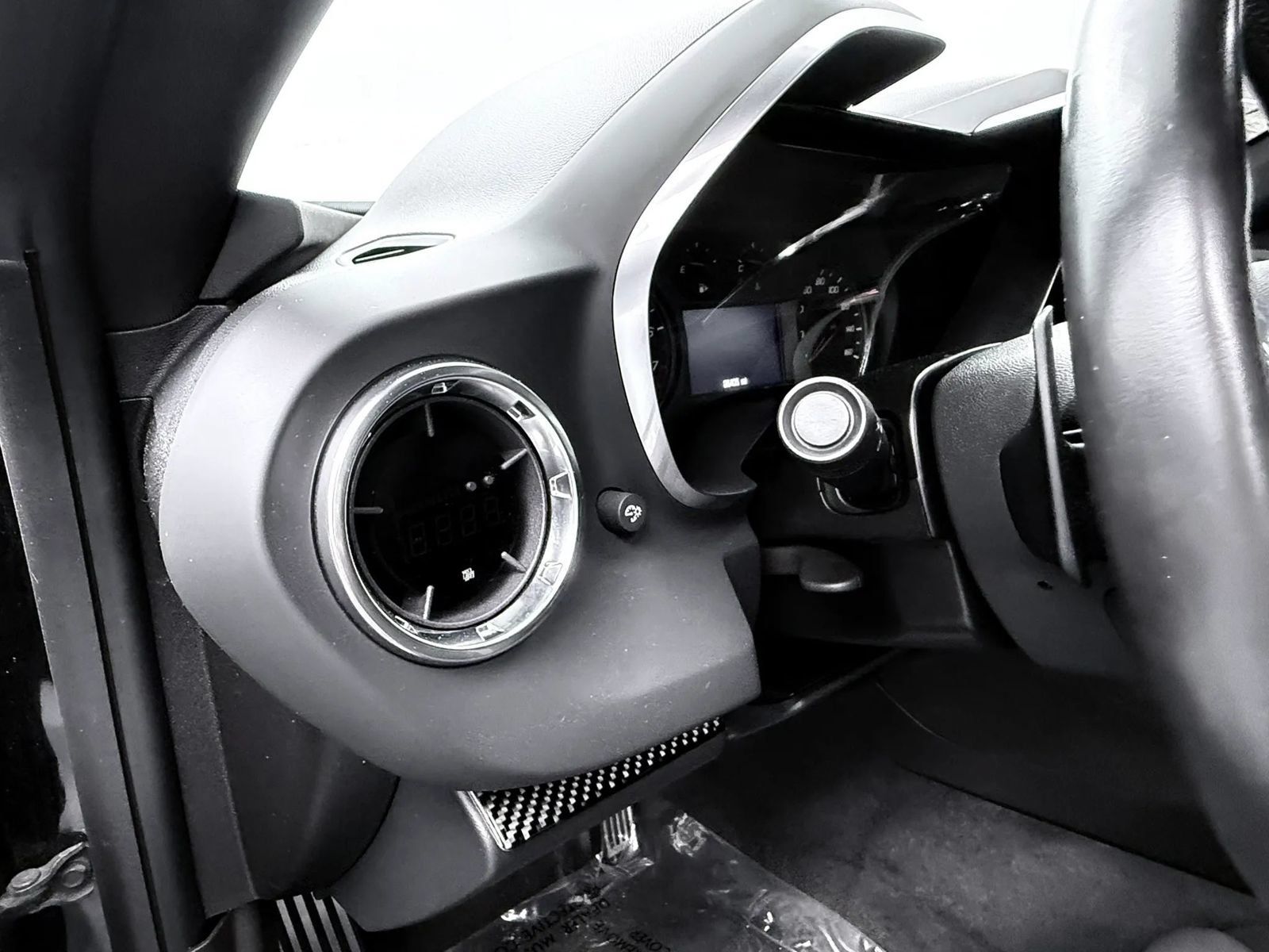 Used 2023 Chevrolet Camaro LT w/ LPO, Ground Effects Package RWD image 20