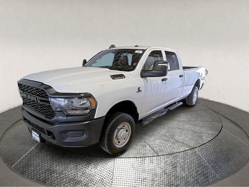 Used 2024 RAM 2500 Tradesman AWD/4WD image 3