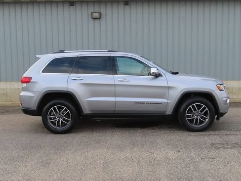 Used 2020 Jeep Grand Cherokee Limited w/ Luxury Group II AWD/4WD image 2