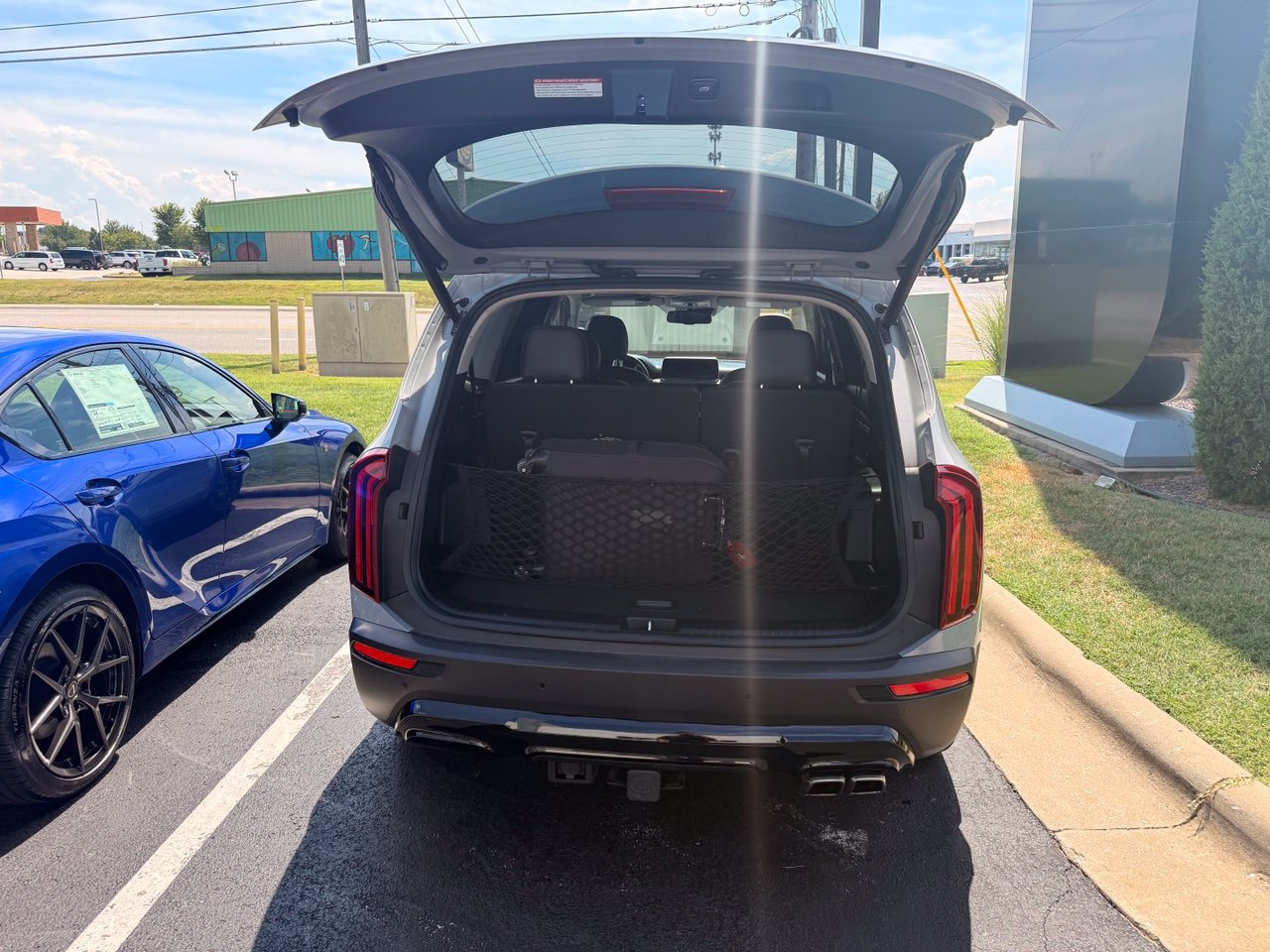 Used 2021 Kia Telluride EX w/ EX Premium Package AWD/4WD image 8