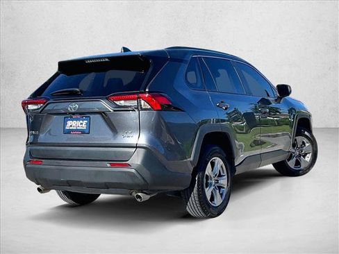 Used 2025 Toyota RAV4 LE AWD/4WD image 2