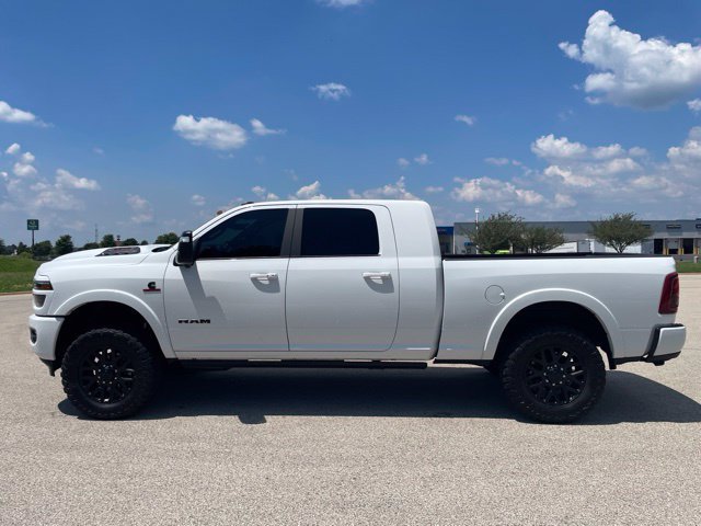 Used 2026 RAM 3500 Limited AWD/4WD image 5