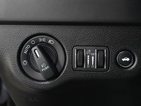 Used 2023 Dodge Charger R/T w/ Plus Group image 22