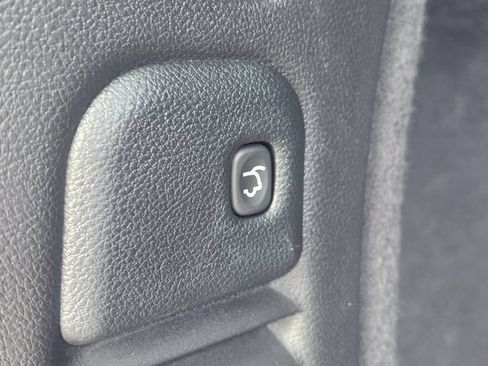 Used 2024 Dodge Durango GT RWD image 21
