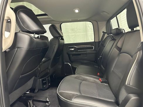 Used 2024 RAM 3500 Laramie AWD/4WD image 45