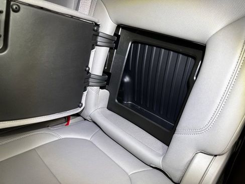 Used 2023 Chevrolet Silverado 2500 LTZ w/ LTZ Convenience Package image 46