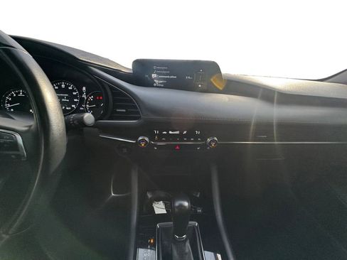 Used 2024 MAZDA MAZDA3 s image 13