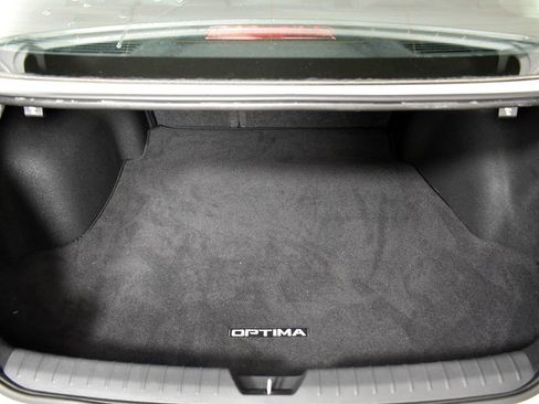 Used 2020 Kia Optima S image 20