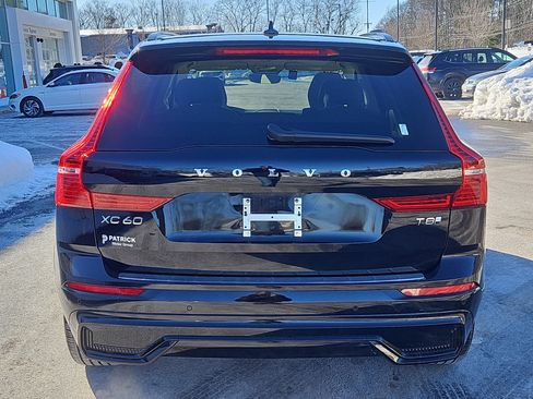 Used 2025 Volvo XC60 T8 Plus w/ Protection Package Premier image 29