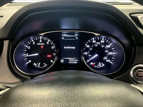 Used 2015 Nissan Rogue SV w/ SV Premium Package image 20