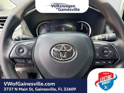 Used 2025 Toyota RAV4 XLE w/ Convenience Package FWD image 27
