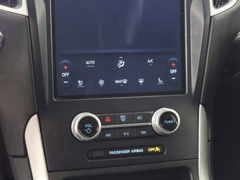 Used 2022 Ford Edge SEL w/ Convenience Package image 40