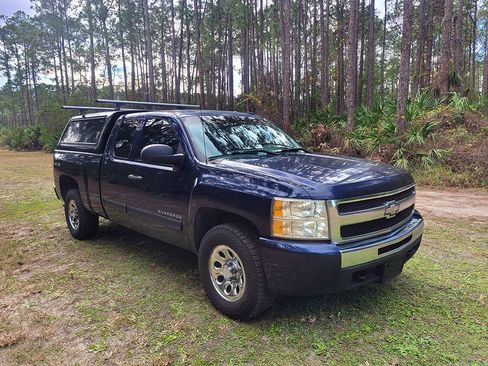 Used 2011 Chevrolet Silverado 1500 LS image 3