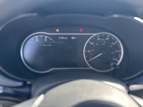 New 2025 Nissan Versa SV image 19