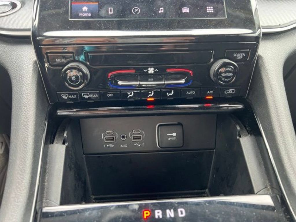 Used 2023 Jeep Grand Cherokee L Laredo AWD/4WD image 29