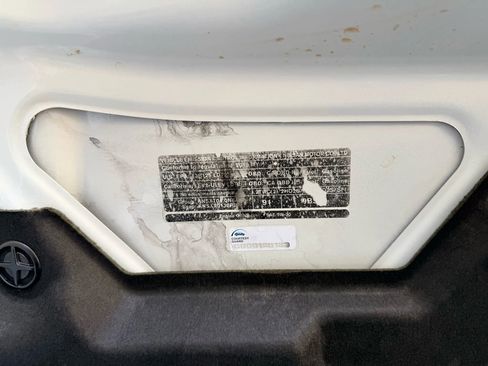 Used 2019 Nissan Frontier SV image 24