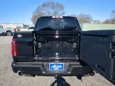 New 2025 Ford F150 Lariat w/ Equipment Group 501A Mid image 11