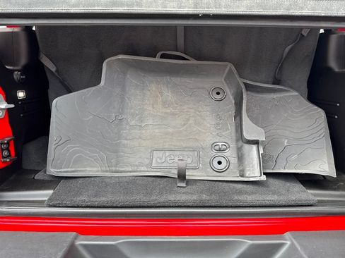 Certified 2024 Jeep Wrangler Sport AWD/4WD image 19