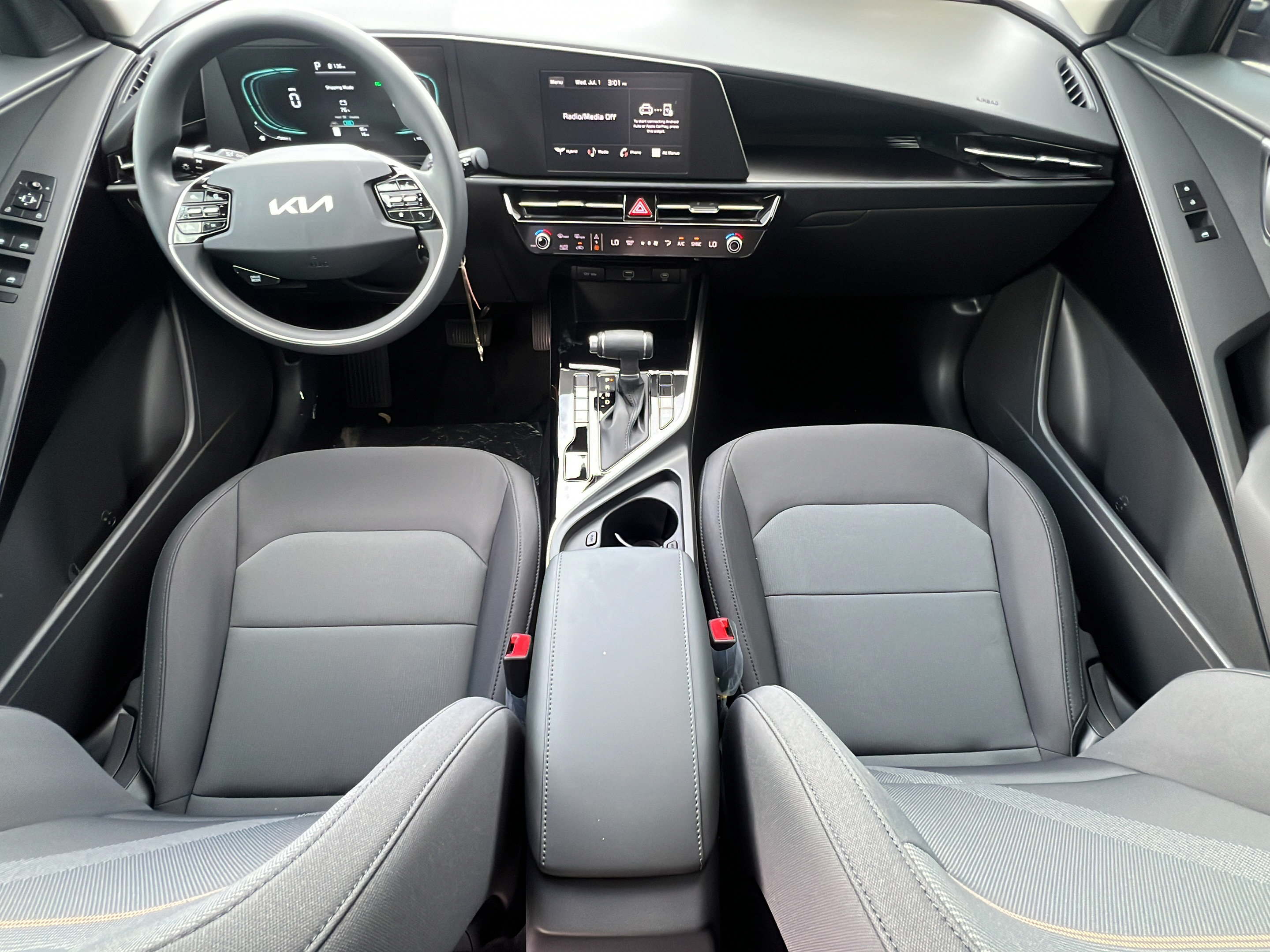 New 2026 Kia Niro LX FWD image 14